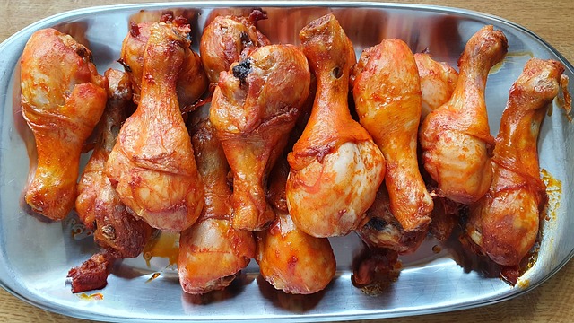부드럽고 쫄깃한 라쿠치나 직화 숯불 닭꼬치의 특징